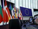 Primo via libera Eurocamera a norme contro lo spreco di cibo e tessuti (ANSA)