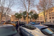 Roma, studente 17enne accoltellato dopo una lite a scuola