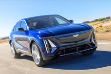 Cadillac Lyriq-V, suv elettrico alte prestazioni