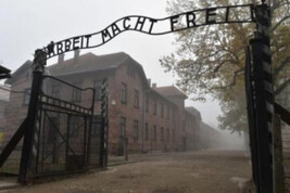 L'ingresso del campo di Auschwitz