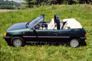 Peugeot 205 (ANSA)