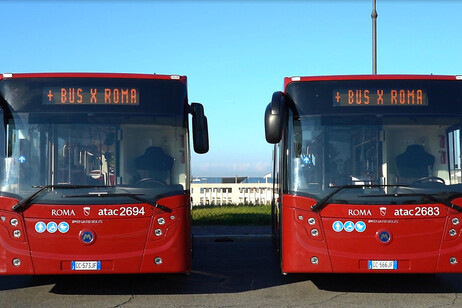 Autobus dell'Atac. Immagine d'archivio