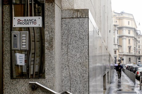 ++ Truffa allo Stato di 6,7 milioni, Gdf in Banca Progetto ++