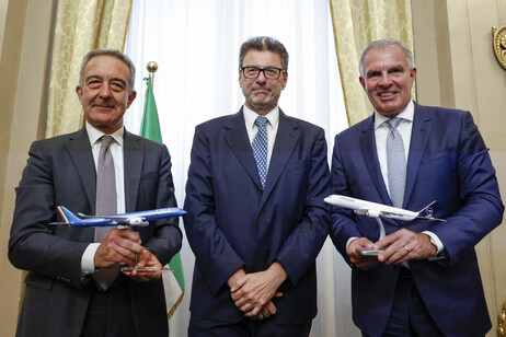 Nuovo incontro tra Giorgetti e il Ceo di Lufthansa Spohr sulla questione Ita