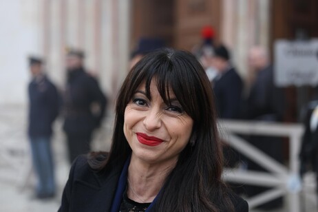 Proietti: "L'Umbria diventi una Regione europea a pieno titolo"