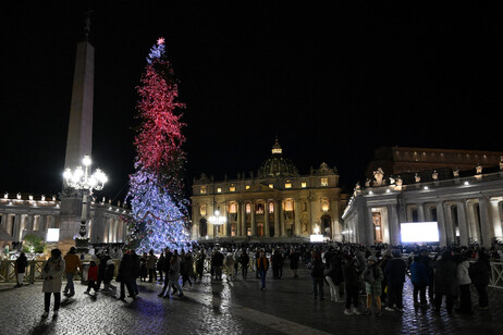 Giubileo: attesa per l'apertura della Porta Santa