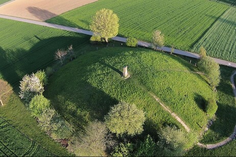 Ricostruzione della sepoltura di Hochdorf (fonte: © Landesamt für Denkmalpflege im Regierungspräsidium Stuttgart, O. Braasch)