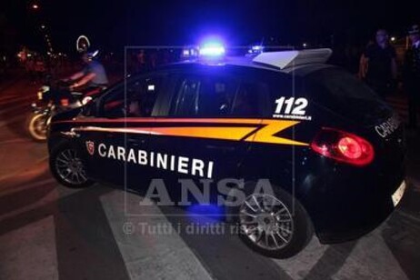 Auto carabinieri generica