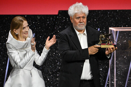 Isabelle Huppert e Pedro Almodovar