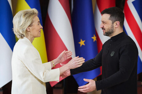 Von der Leyen: "L'Ucraina nell'Ue anche prima del 2030"