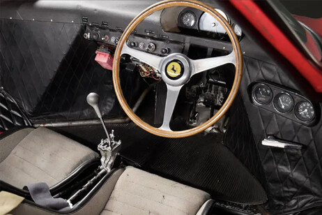 Ferrari 250 LM Scaglietti record all'asta