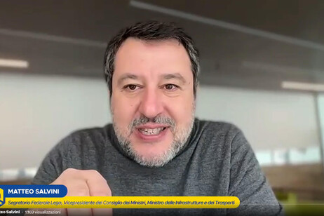 X Matteo Salvini