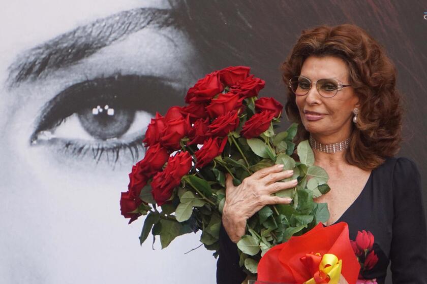 Sophia Loren, vita da favola e 70 anni di carriera/SPECIALE