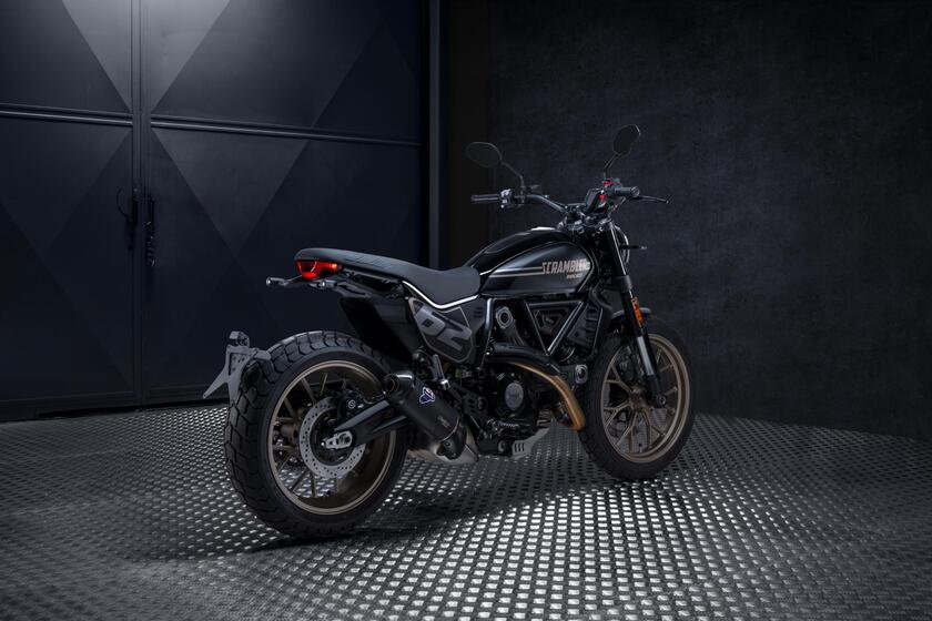 Scrambler Icon Dark e Full Throttle