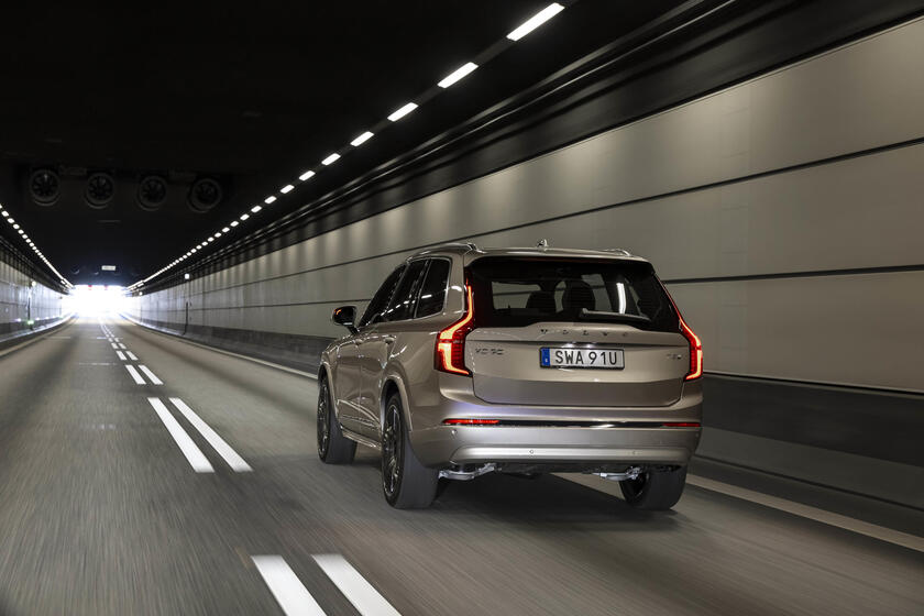 Volvo XC90, comfort e tecnologia per l'ammiraglia suv