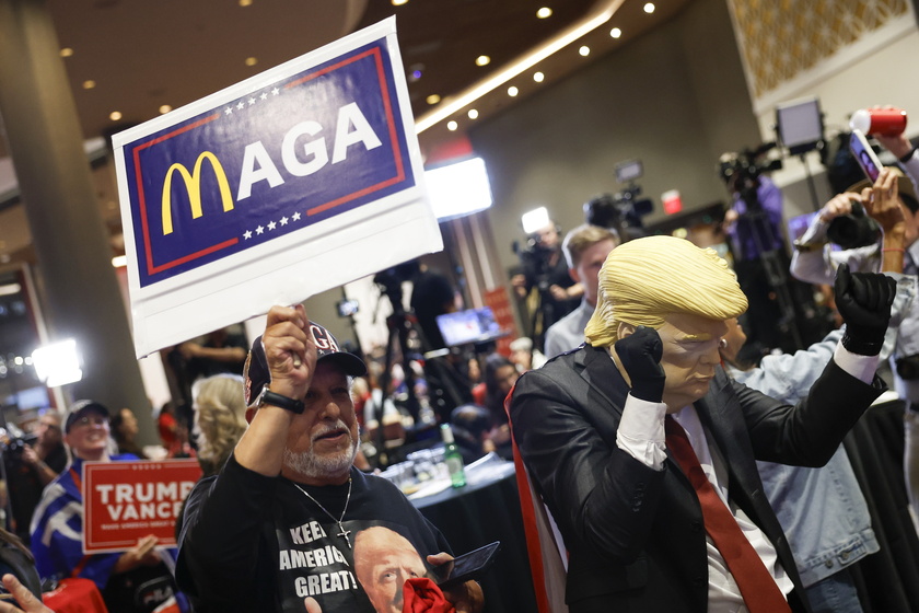 People wait for results of US 2024 presidential elections in Nevada