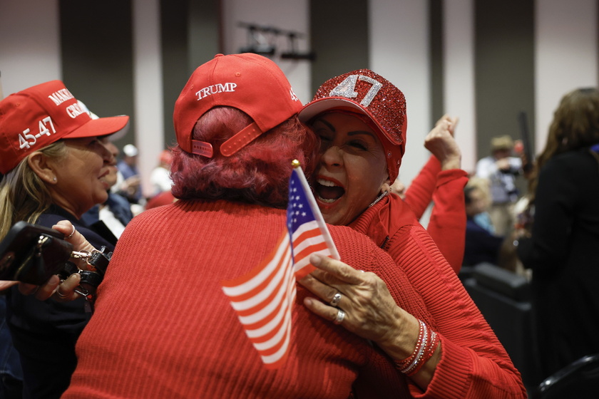 People wait for results of US 2024 presidential elections in Nevada