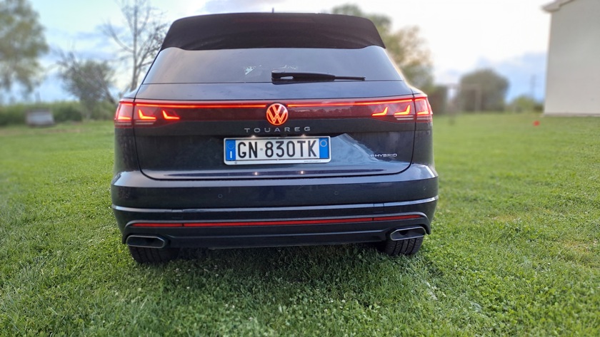 Volkswagen Touareg 3.0 TSI eHybrid Elegance