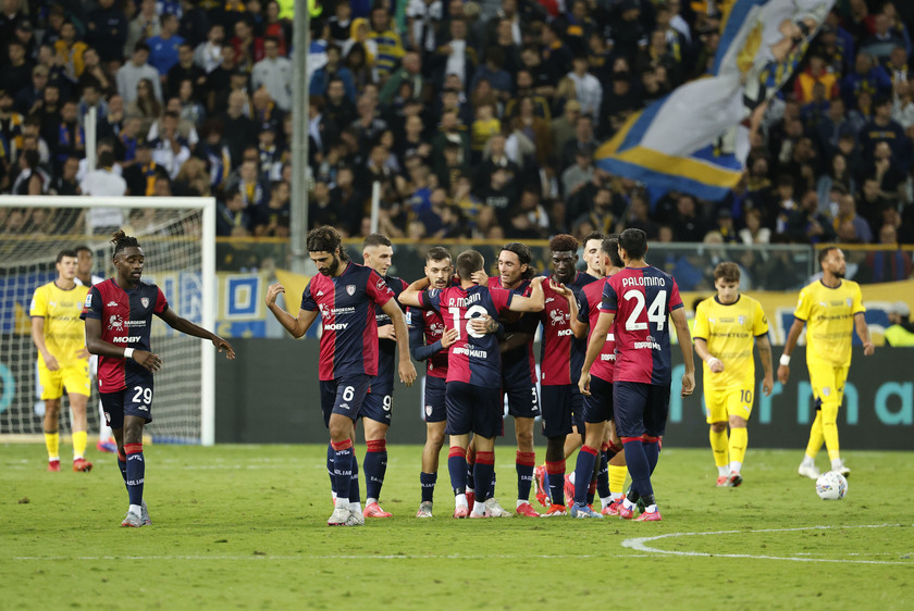 Soccer: Serie A ; Parma - Cagliari