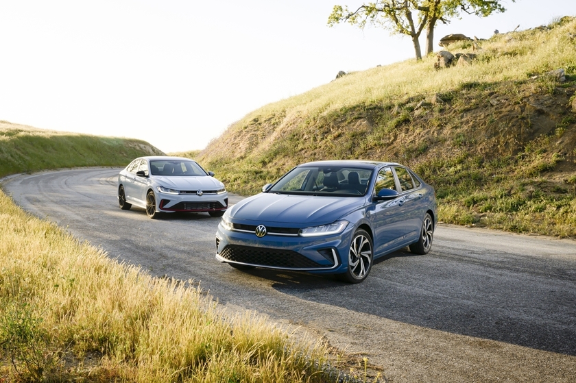 Nuova Volkswagen: Jetta 2025