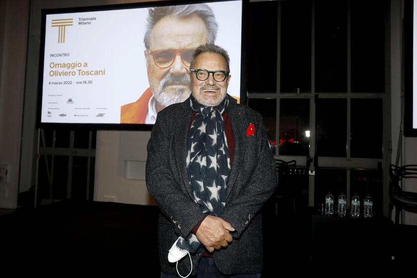 Omaggio a Oliviero Toscani alla Triennale di Milano