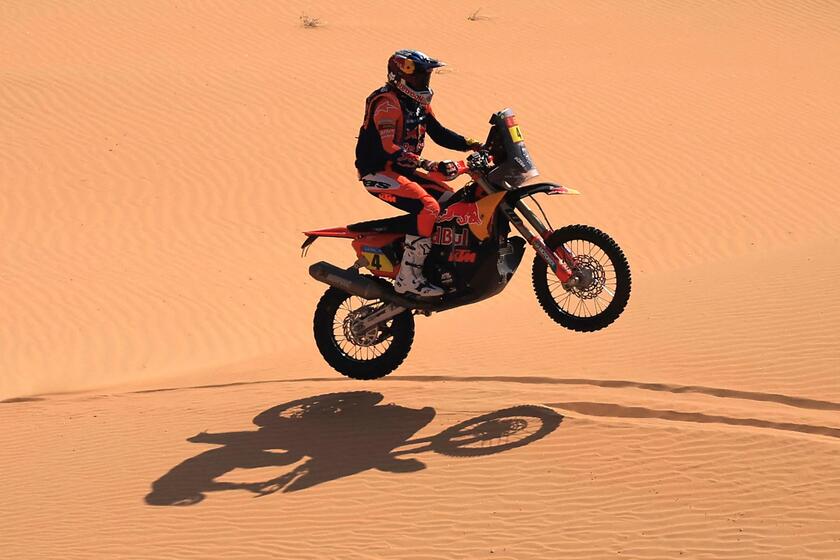 Dakar: auto, lo spagnolo Nani Roma vince la 10/a tappa