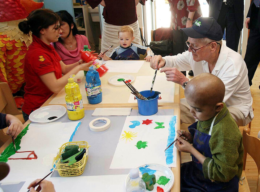 PAUL NEWMAN VISITA OSPEDALE PEDIATRICO MEYER DI FIRENZE