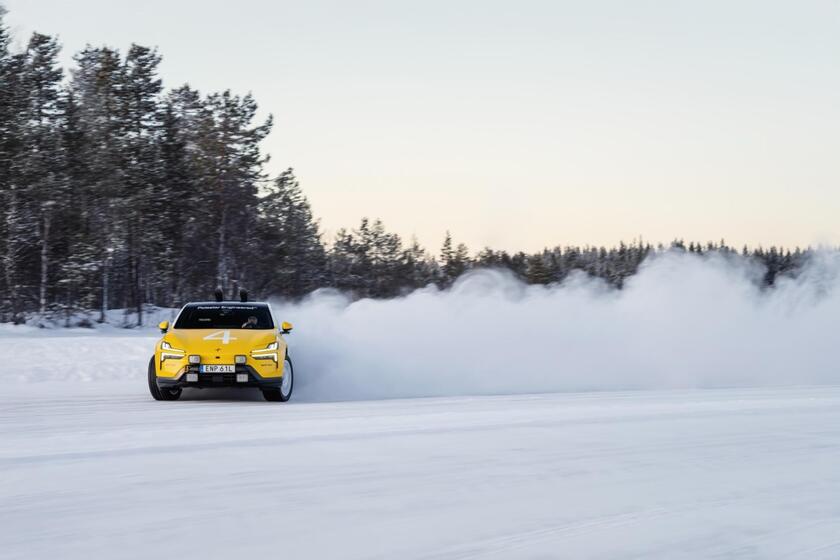 Gamma Polestar Arctic Circle