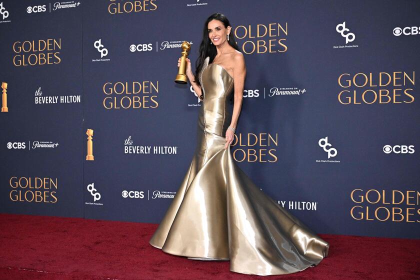 L'attrice Demi Moore alla cerimonia di premiazione dei Golden Globes