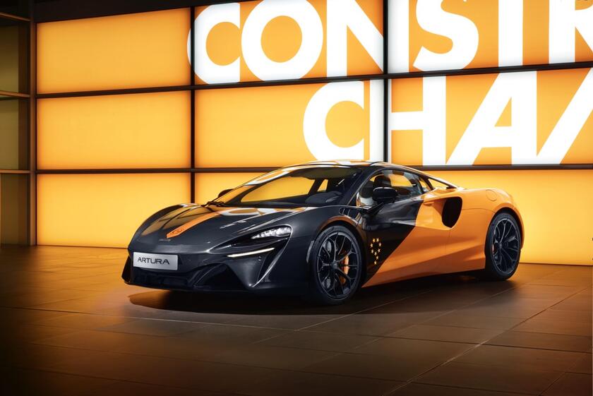 Le nuove McLaren MCL38 Celebration Edition