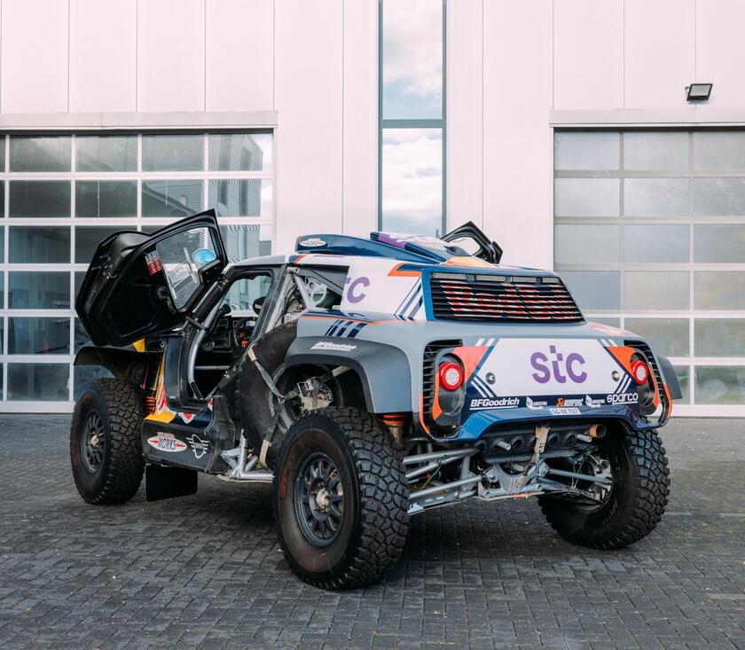 X-Raid BMW Mini John Cooper Works Buggy