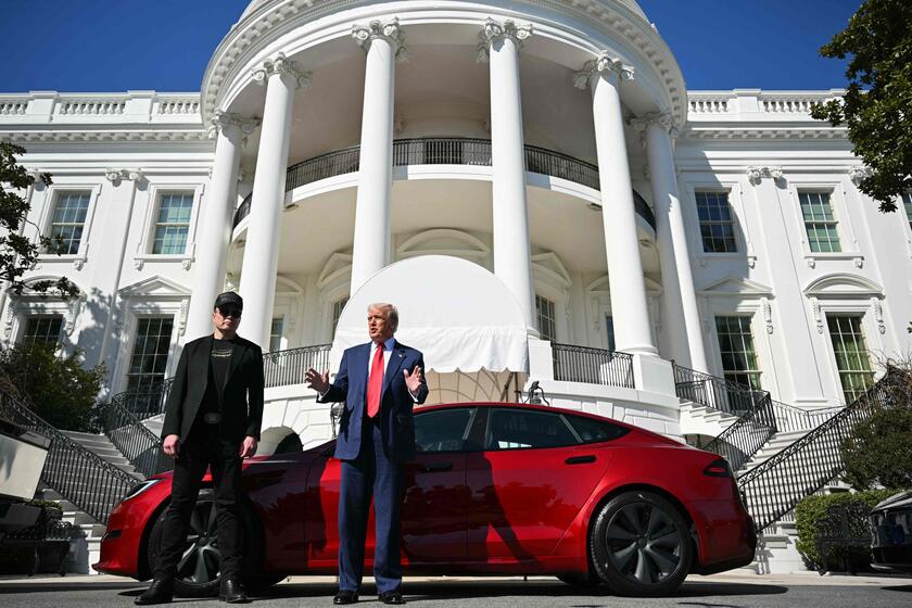 US-POLITICS-TRUMP-TESLA