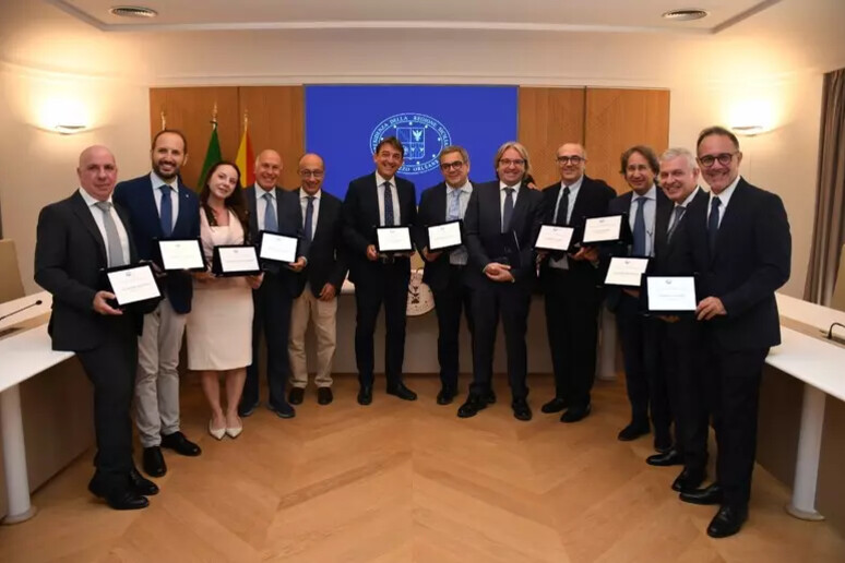 Fondi Ue: cronisti ANSA premiati per servizi sulla Sicilia - RIPRODUZIONE RISERVATA