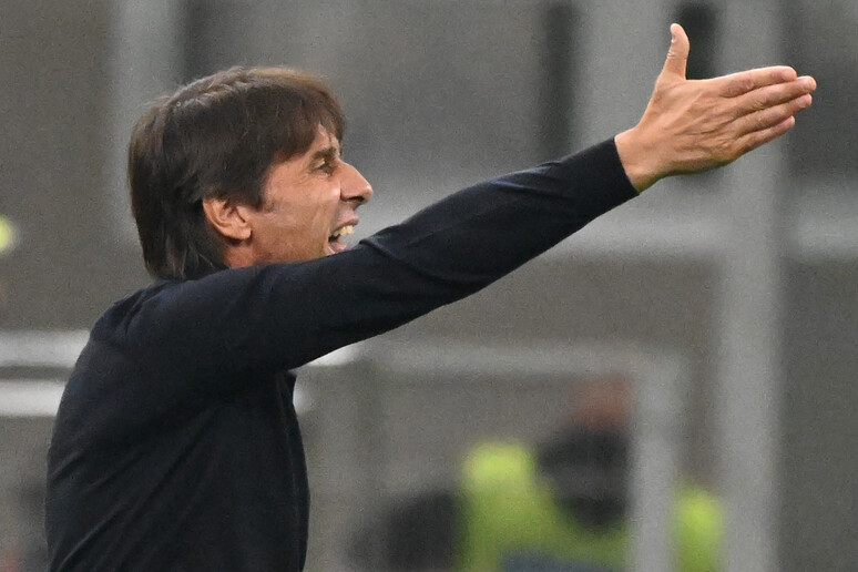 Conte batte Fonseca, Milan ko e Napoli vola a +7 - RIPRODUZIONE RISERVATA