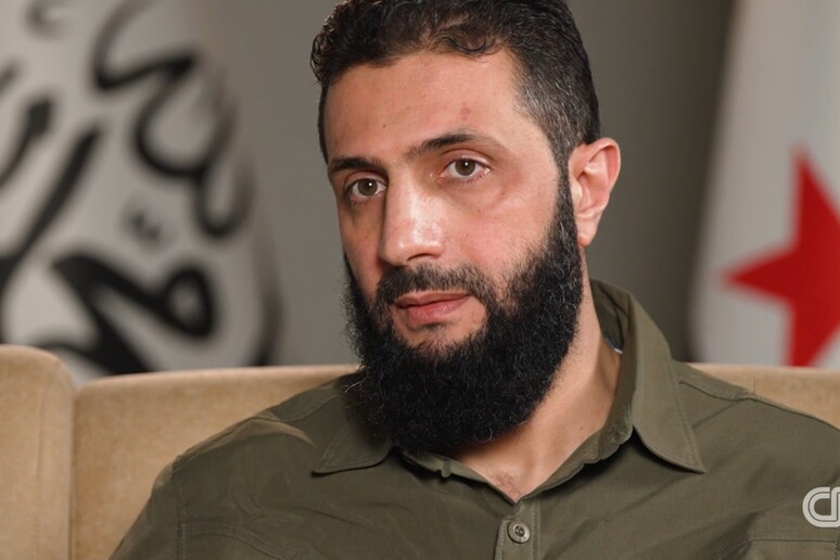 Il leader di Hayat Tahrir al-Sham (Hts), Abu Mohammad al-Jolani - RIPRODUZIONE RISERVATA